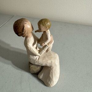 Willow Tree Grandmother Sculpture - Cream and Tan